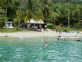 جزيرة كاباس ترينجانو ماليزيا