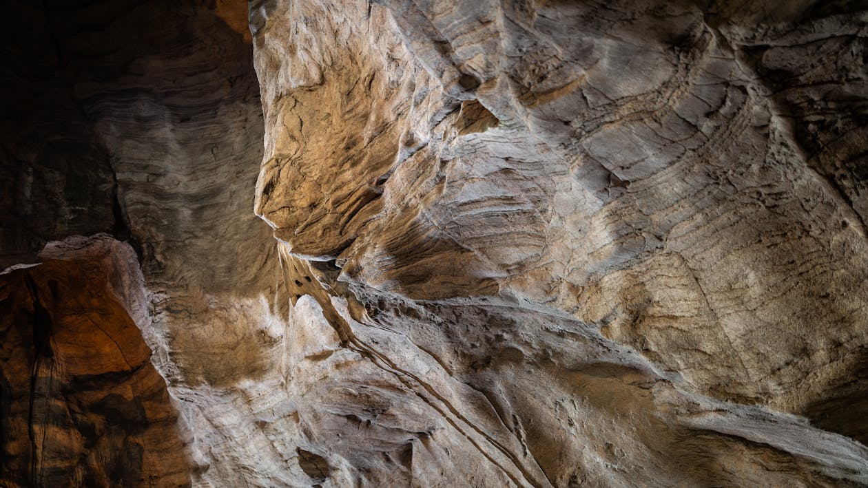 Ipoh Travel Guide: Malaysia’s Hidden Gem of Caves, Food & Heritage (2026)