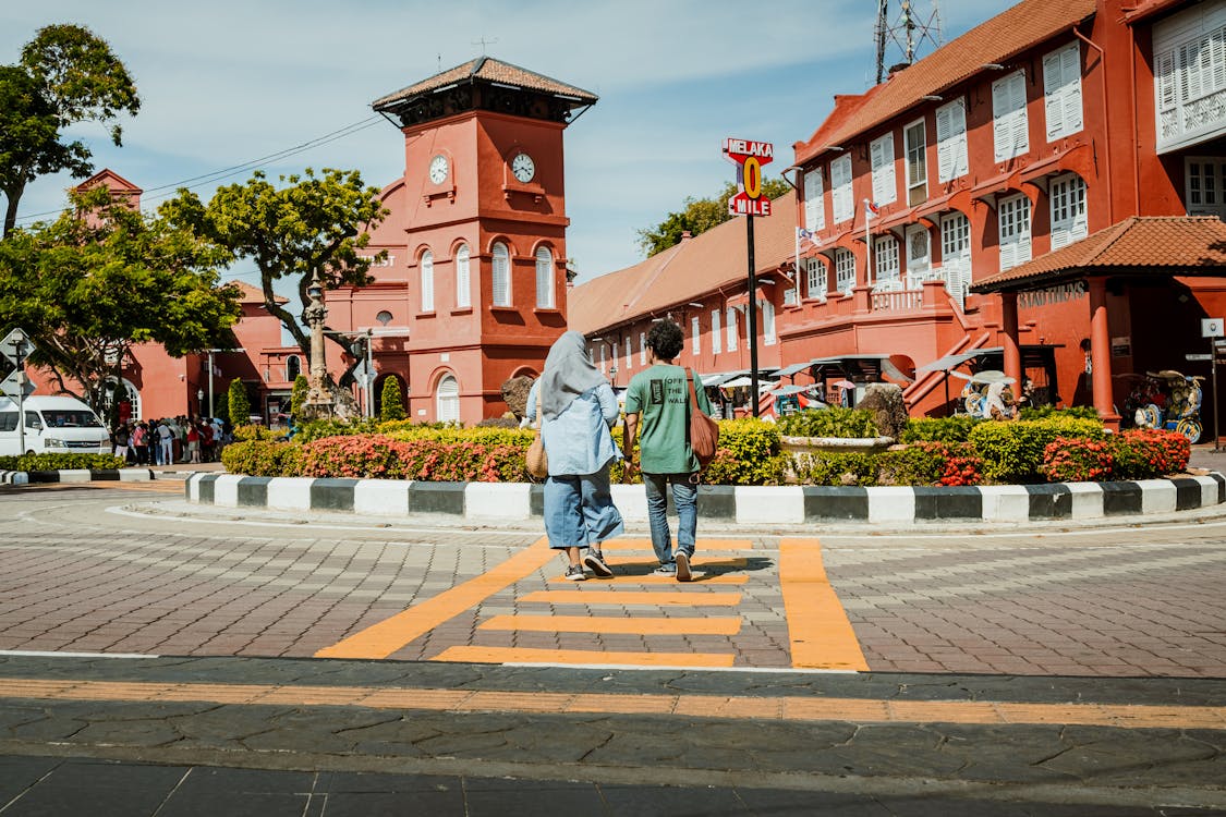 The iconic red Stadthuys building and Dutch Square in Melaka, one of the best museums in Malaysia for history lovers