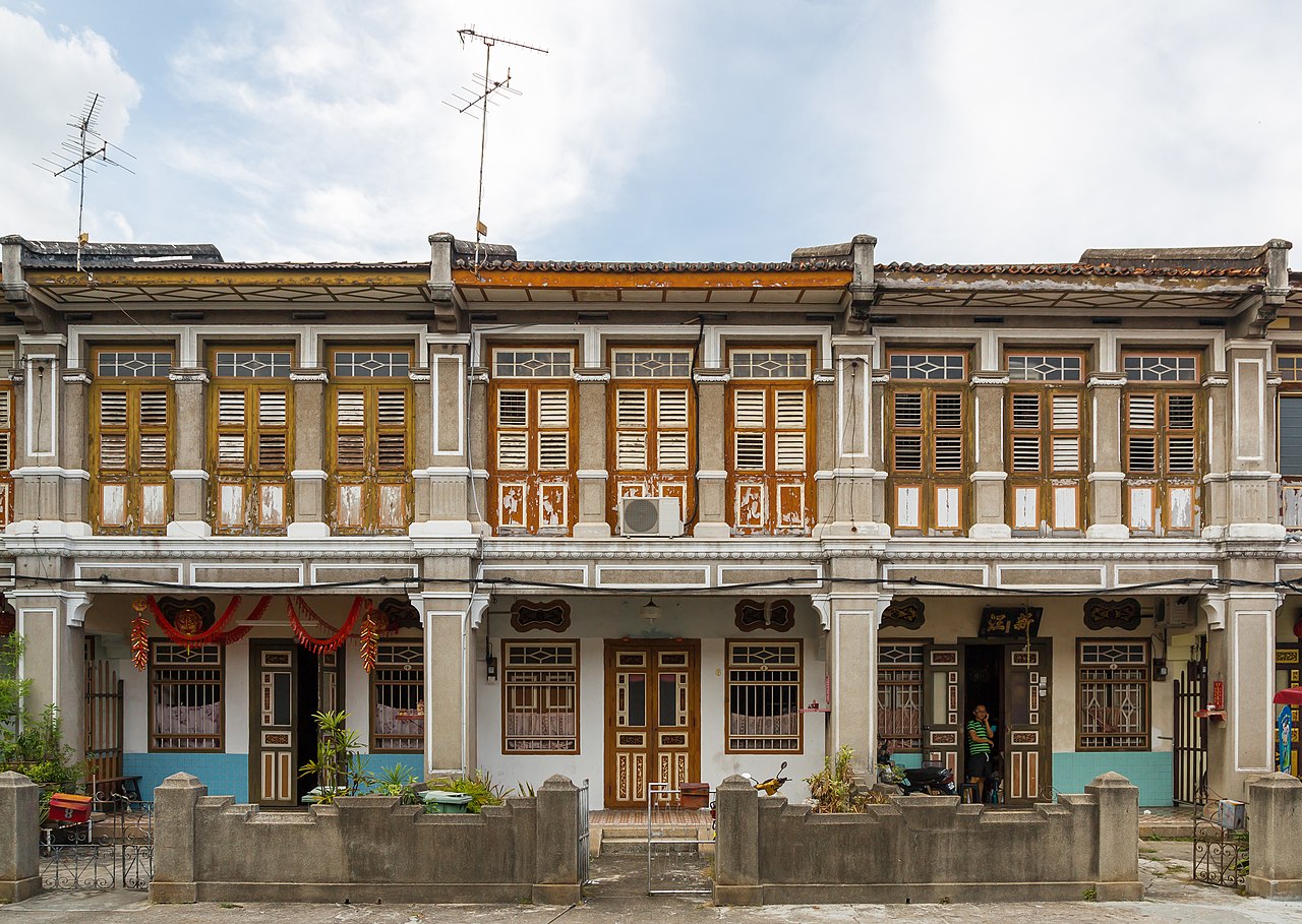 A weathered heritage shophouse on Jalan Masjid Kapitan Keling in George Town